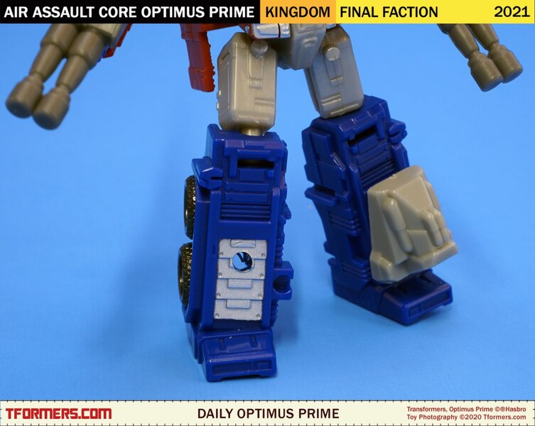 Daily Prime   Kingdom Air Assualt Core Optimus Prime  (7 of 10)